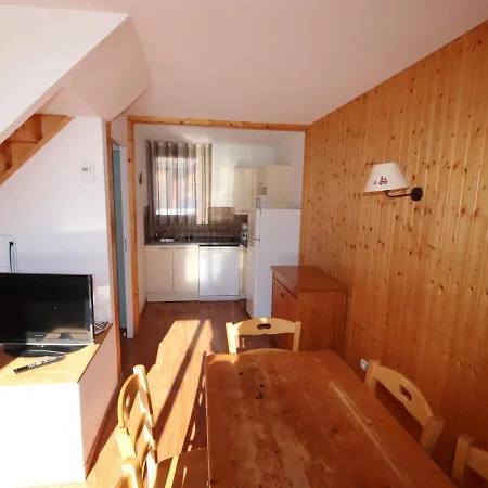 Mitoyen 3 Pieces 6 Pers. Avec Terrasse - Le Hameau Du Puy, - Fr-1-504-450 SuperDevoluy